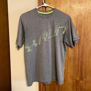 Men’ Under Armor Heat Gear Shirt Reg Fit Size S